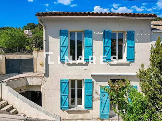 Maison avec jardin et terrasse