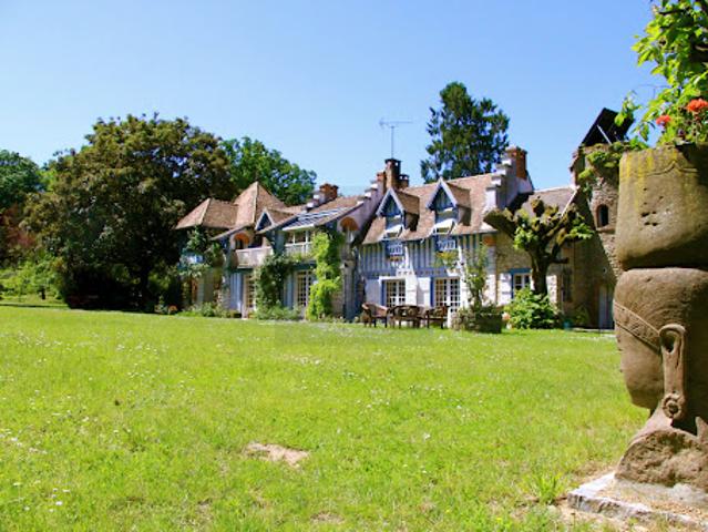 Maison avec jardin et terrasse