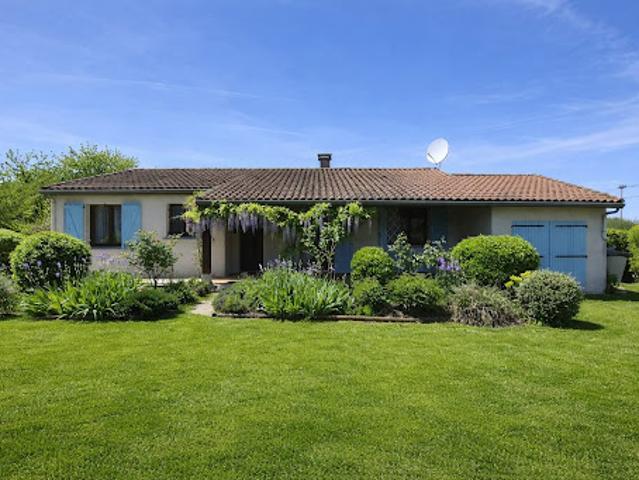 Maison avec jardin et terrasse