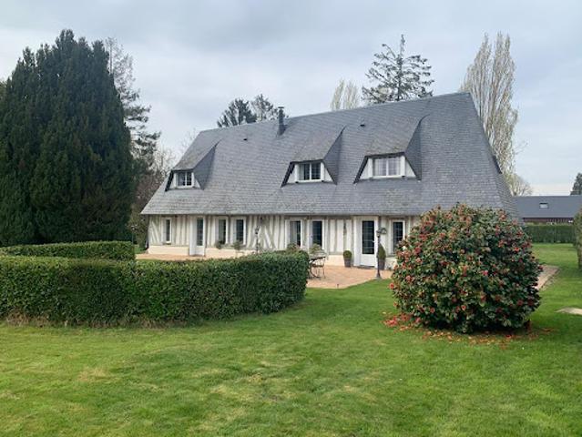 Maison avec jardin et terrasse
