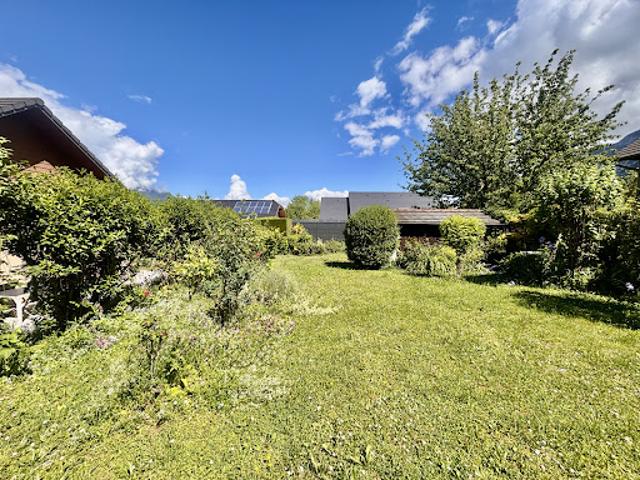 Maison avec jardin et terrasse