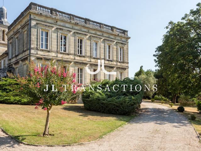 Maison avec jardin et terrasse