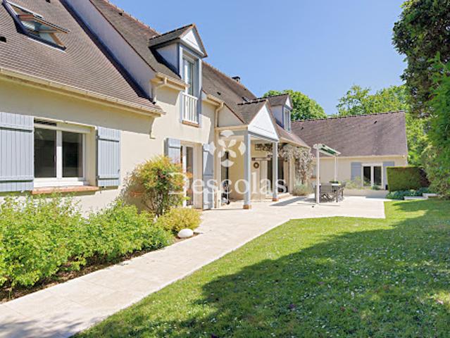 Maison avec jardin et terrasse