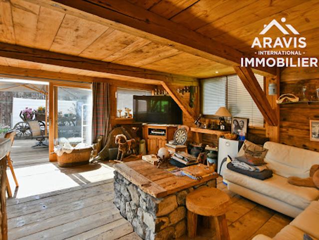 Maison avec jardin et terrasse