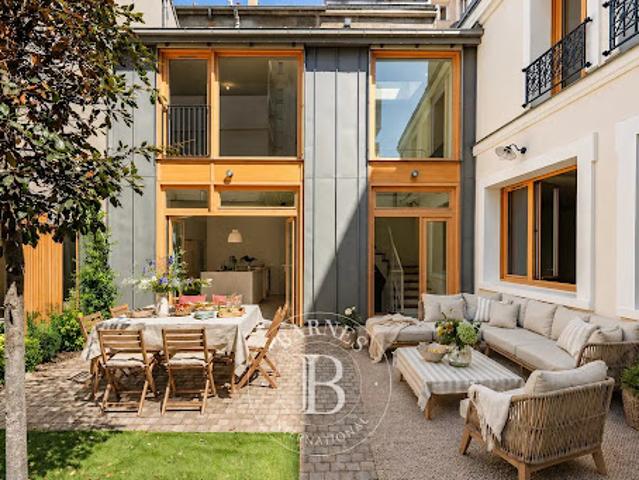 Maison avec jardin et terrasse