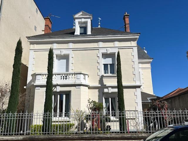 Maison avec jardin et terrasse