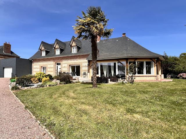 Maison avec jardin et terrasse