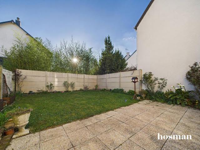 Maison avec jardin et terrasse