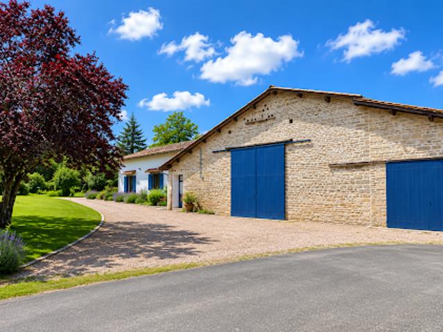 Maison avec jardin et terrasse
