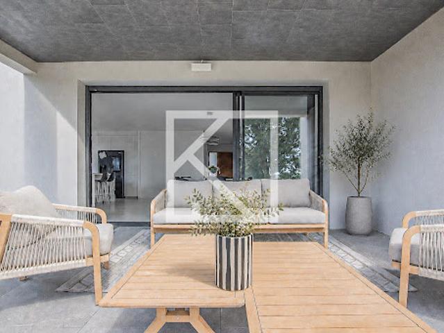 Maison avec jardin et terrasse