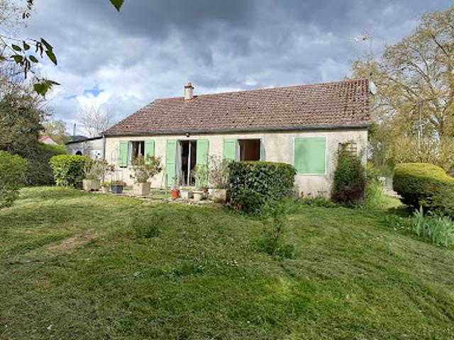 Maison avec jardin et terrasse