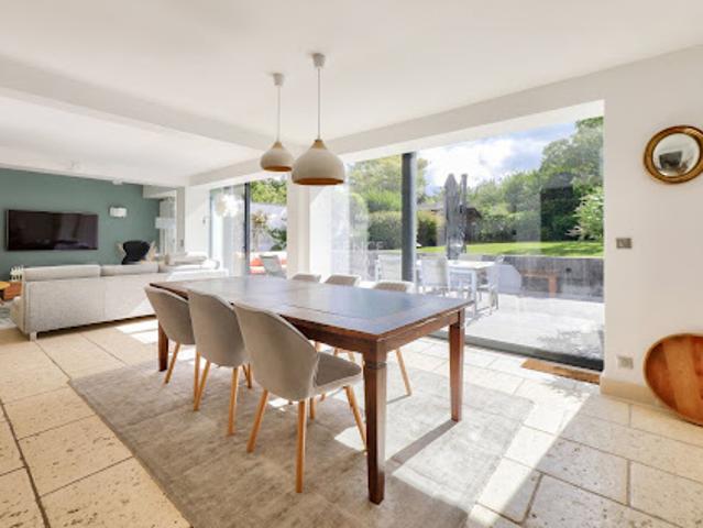 Maison avec jardin et terrasse