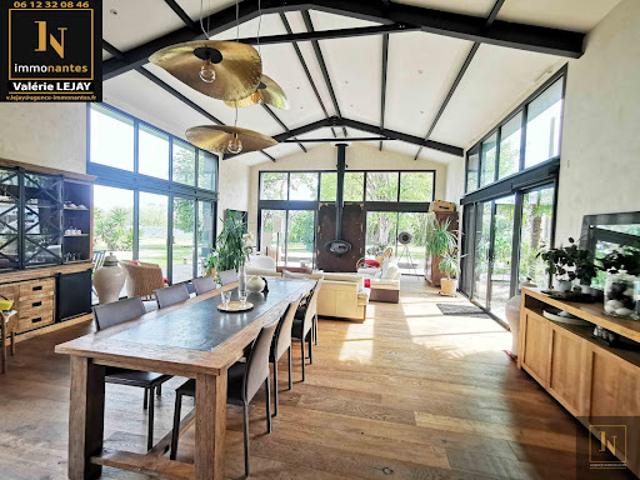 Maison avec jardin et terrasse