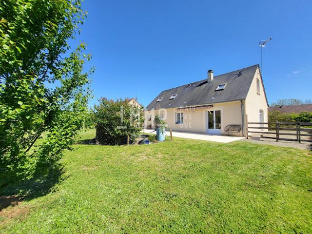 Maison avec jardin et terrasse