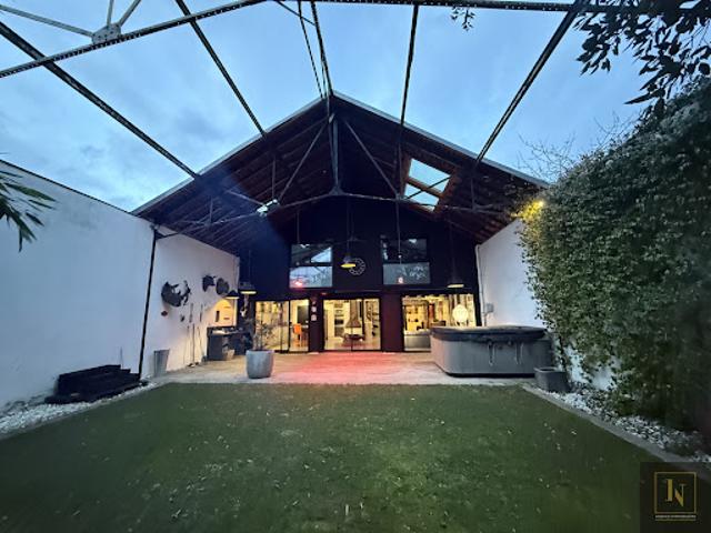 Maison avec jardin et terrasse