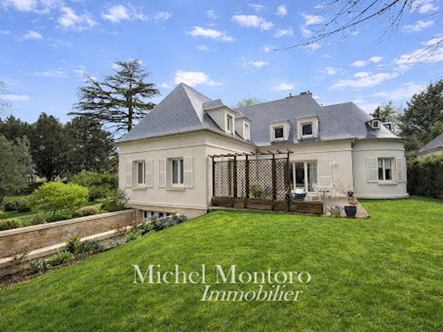 Maison avec jardin et terrasse