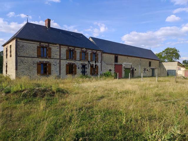 Maison avec jardin et terrasse