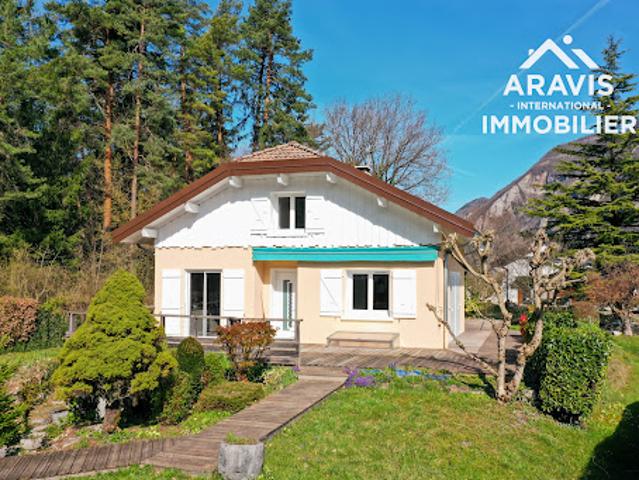 Maison avec jardin et terrasse