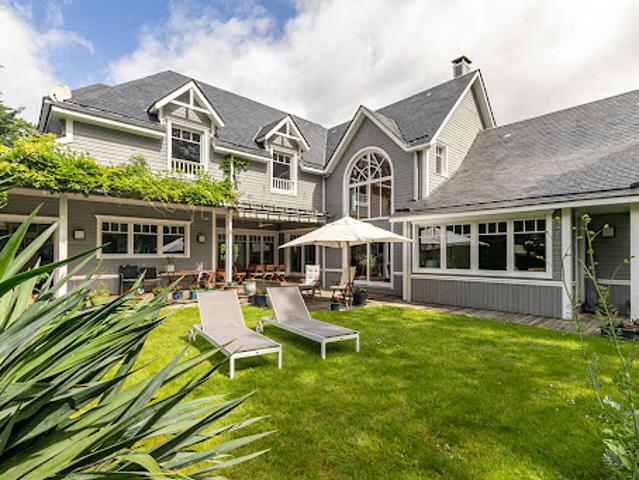 Maison avec jardin et terrasse