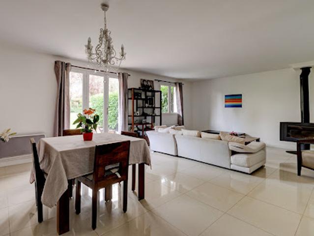 Maison avec terrasse