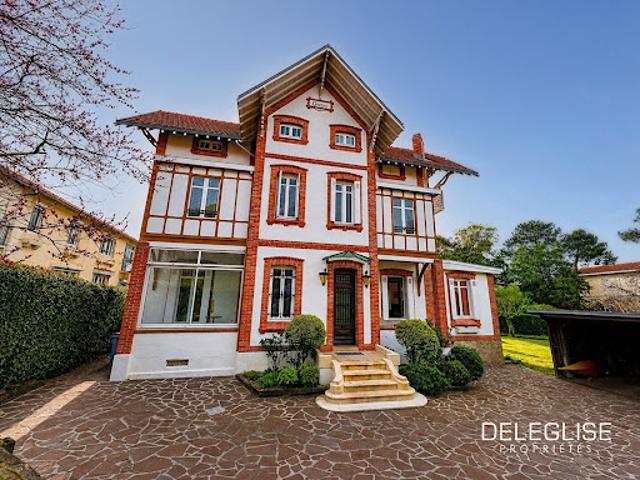 Maison avec jardin et terrasse