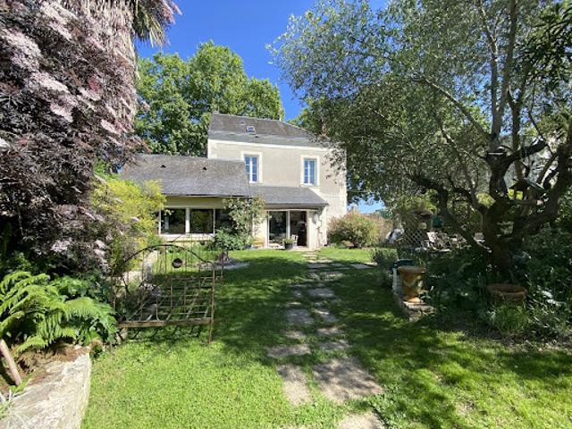 Maison avec jardin et terrasse