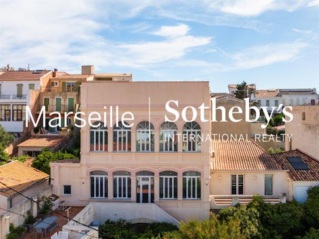 Maison avec jardin et terrasse