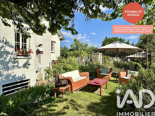 Maison avec jardin et terrasse