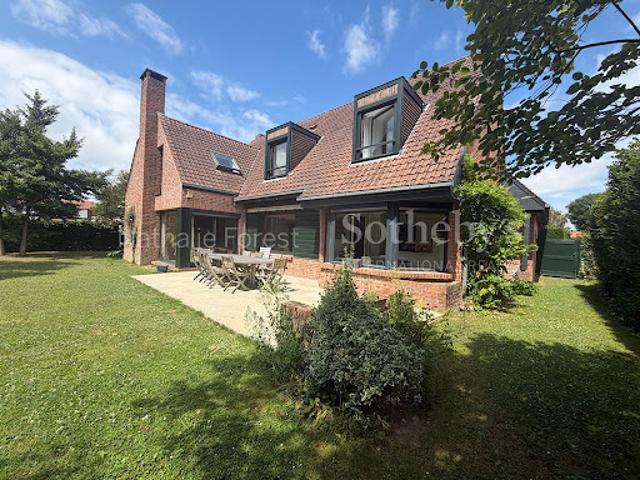 Maison avec jardin et terrasse