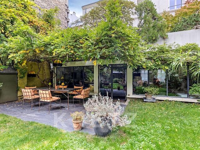 Maison avec jardin et terrasse