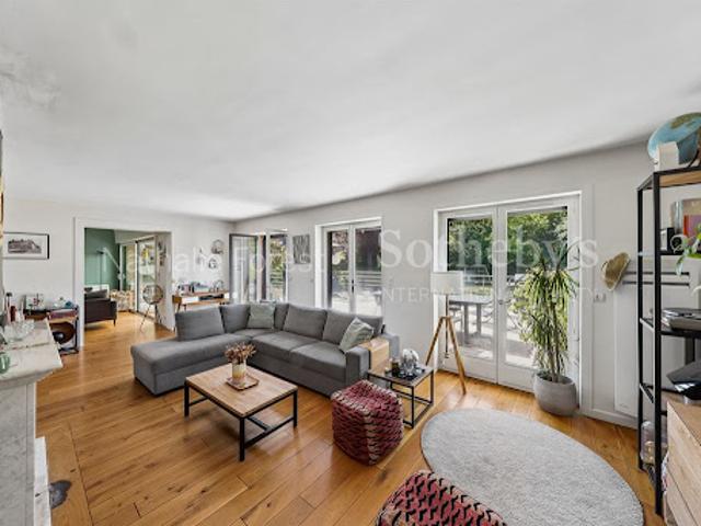 Maison avec jardin et terrasse