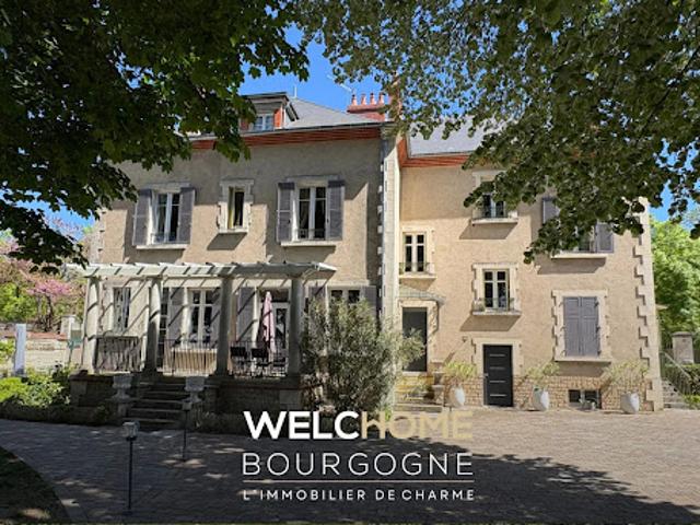 Maison avec jardin et terrasse