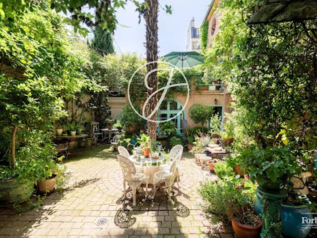 Maison avec jardin et terrasse
