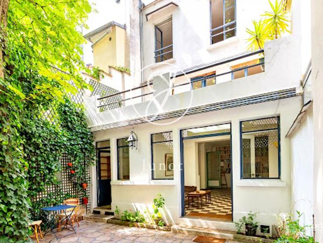 Maison avec jardin et terrasse