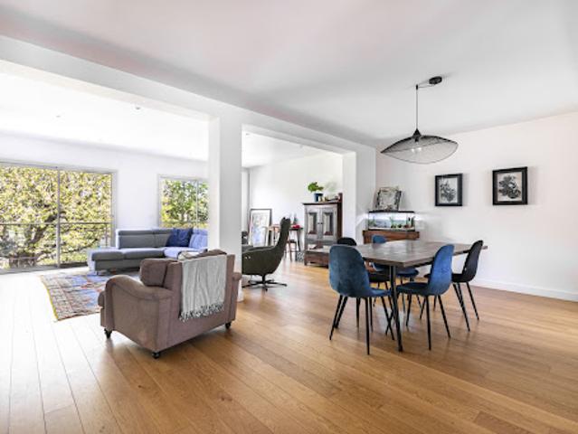 Maison avec jardin et terrasse
