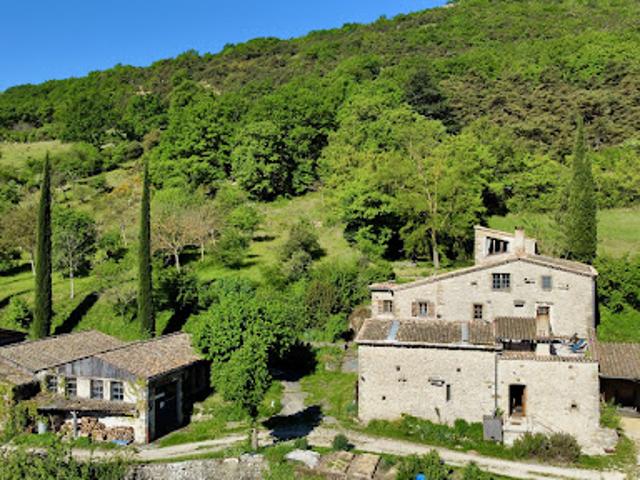 Maison avec jardin et terrasse