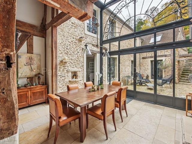Maison avec jardin et terrasse