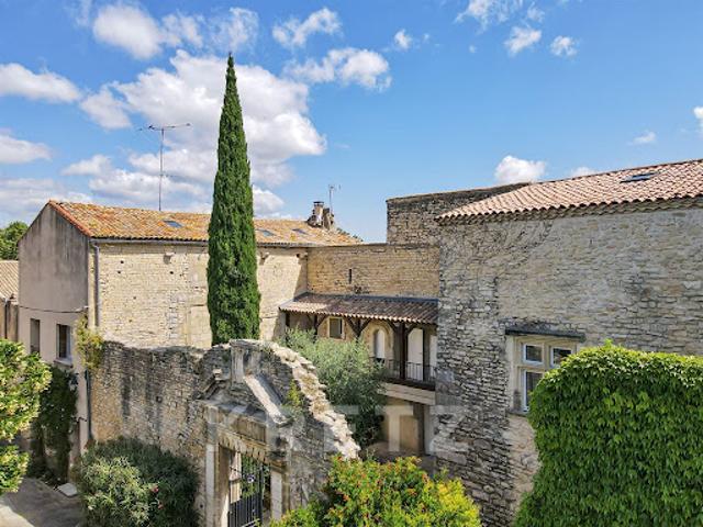 Maison avec jardin et terrasse