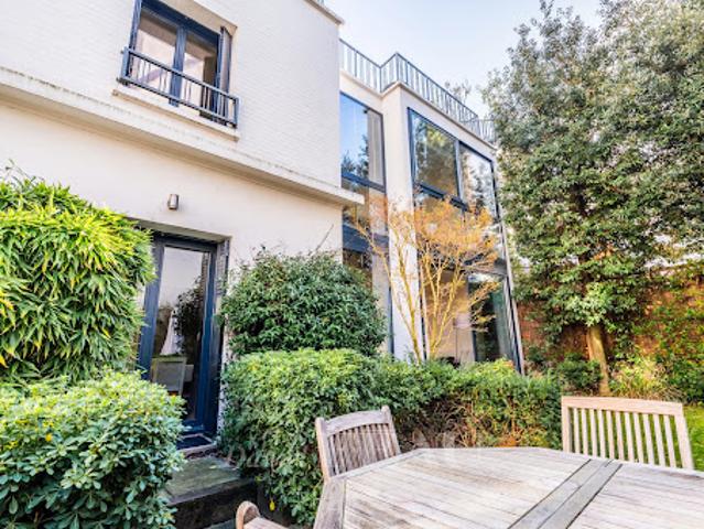 Maison avec jardin et terrasse