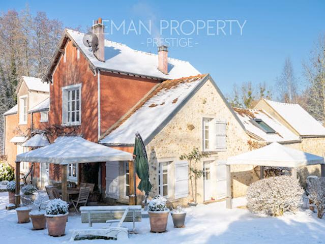 Maison avec jardin et terrasse