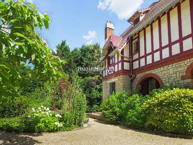 Maison avec jardin et terrasse