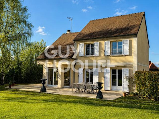 Maison avec jardin et terrasse