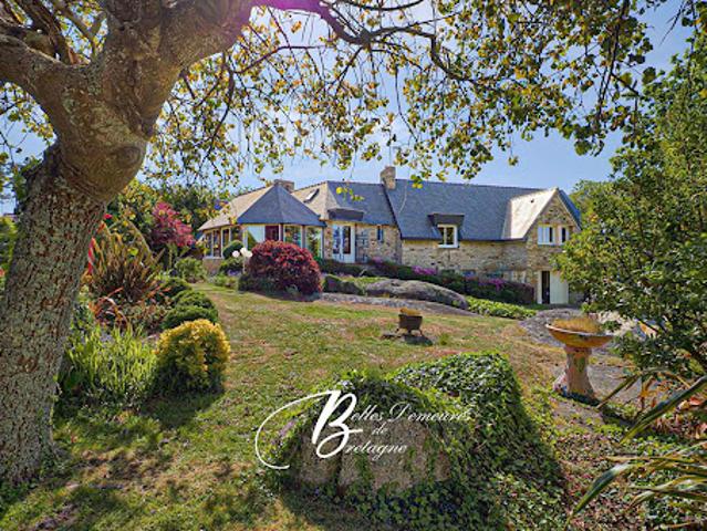 Maison avec jardin et terrasse