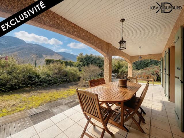 Maison avec jardin et terrasse