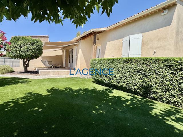 Maison avec jardin et terrasse