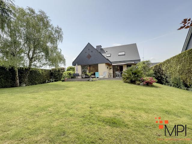 Maison avec jardin et terrasse