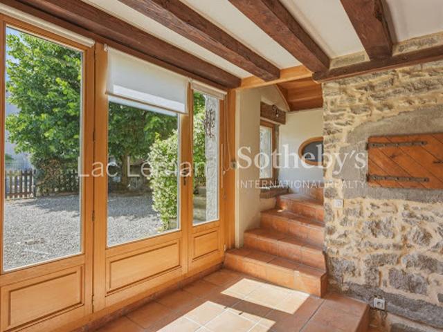 Maison avec jardin et terrasse