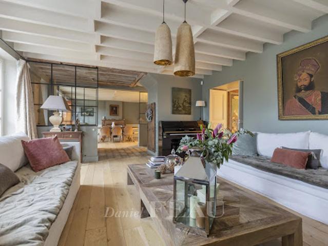 Maison avec jardin et terrasse