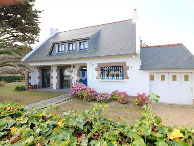Maison avec jardin et terrasse