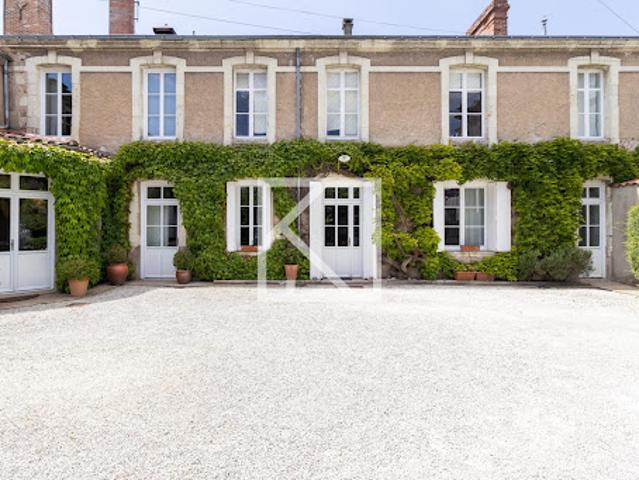 Maison avec jardin et terrasse